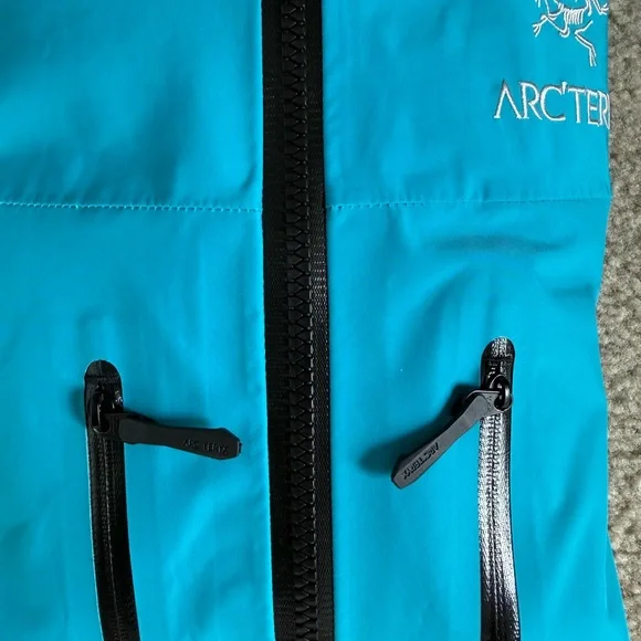 Arc’teryx Alpha SV - Large - Picture 12 of 16